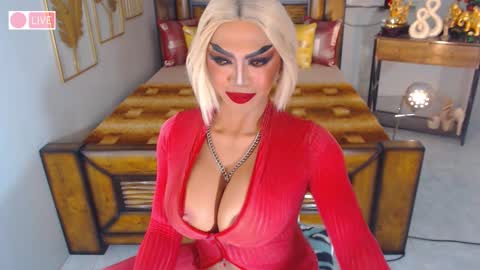 Snapshot of bellatrixxhuckerts chatting on January 2025 07:03:01 PM B E L L A T R I X online show from January 2025 07:03:01 PM