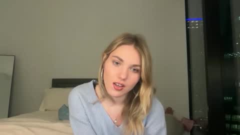 Bella 3 online show from March 2026 06:21:01 AM