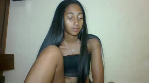 Snapshot of belle_annah chatting on April 2026 05:11:01 PM belle_annah online show from April 2026 05:11:01 PM