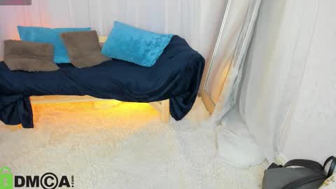 Snapshot of belle_wa1ker chatting on November 2025 01:08:01 AM Belle online show from November 2025 01:08:01 AM