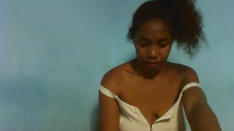 bellemiahXx online show from February 2025 02:57:01 PM
