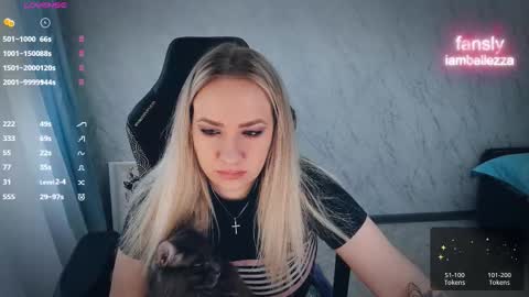 Your Annabelle Wolf  online show from February 2026 11:32:01 AM