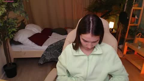 Bella online show from November 2025 01:39:02 AM