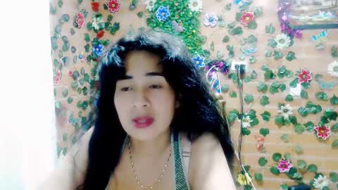 Snapshot of belly_silky chatting on January 2025 06:34:02 AM Belly online show from January 2025 06:34:02 AM