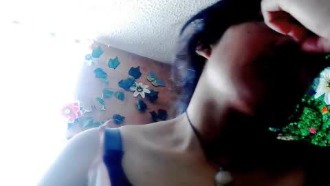 Snapshot of belly_silky chatting on March 2025 03:27:02 PM Belly online show from March 2025 03:27:02 PM
