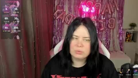 LinaBoo online show from April 2026 03:29:02 AM