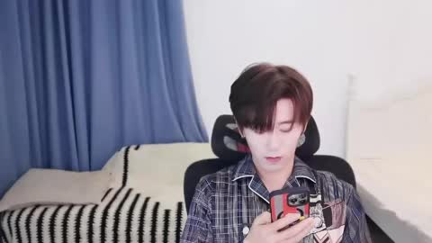 Ben online show from April 2026 04:45:02 PM