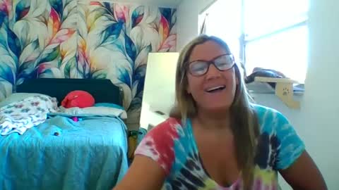 Becky online show from March 2025 04:00:02 PM