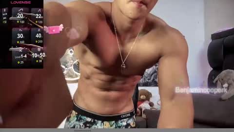 benjamincooperk online show from October 2025 07:53:01 AM