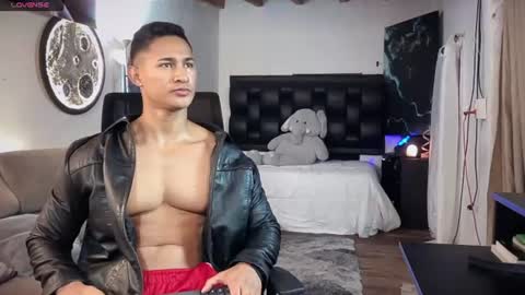Snapshot of benjamincooperk1 chatting on July 2026 06:53:02 AM benjamincooperk online show from July 2026 06:53:02 AM