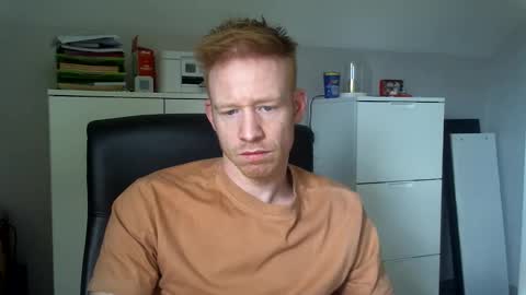 benjaminfoxe online show from April 2026 01:58:02 PM