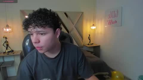 BENJAMIN online show from October 2025 07:42:02 PM