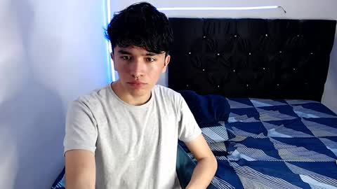 Snapshot of benji_hoter chatting on January 2025 12:15:02 AM Benji Hoter online show from January 2025 12:15:02 AM
