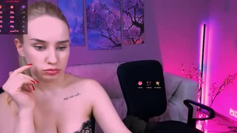 Snapshot of benny_duglas chatting on September 2025 12:32:02 AM Benny online show from September 2025 12:32:02 AM