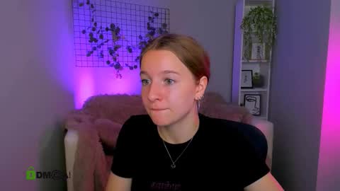 Snapshot of benny_duglas chatting on September 2025 09:11:02 AM Benny online show from September 2025 09:11:02 AM