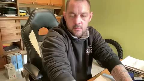 benochau online show from March 2026 02:51:01 PM