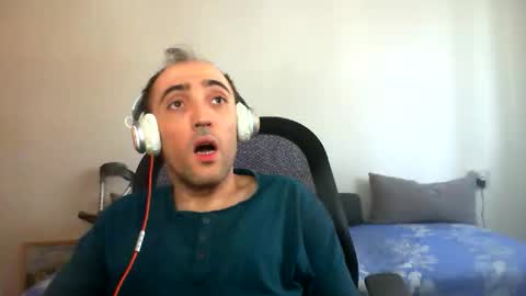 bentish online show from October 2025 07:45:02 AM