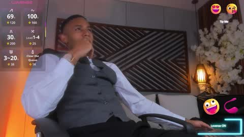 bento_fox online show from October 2025 04:42:01 AM