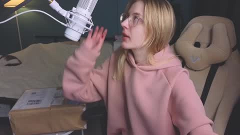 Alice online show from January 2025 10:53:02 AM