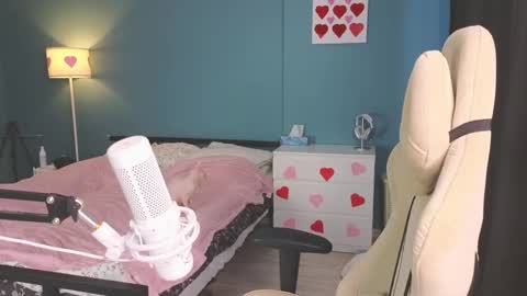 Alice online show from February 2025 11:33:01 AM