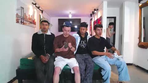 benz boys online show from November 2025 11:54:01 AM