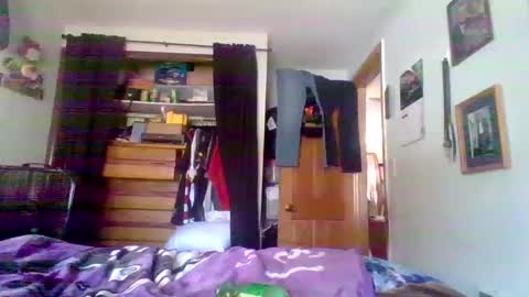 bergeeric1970 online show from September 2025 06:55:01 PM