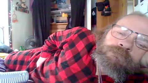 bergeeric1970 online show from February 2026 04:07:02 PM