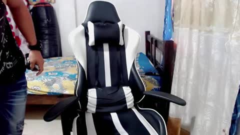 Snapshot of bergon30 chatting on January 2025 03:13:02 PM Bergon77 online show from January 2025 03:13:02 PM