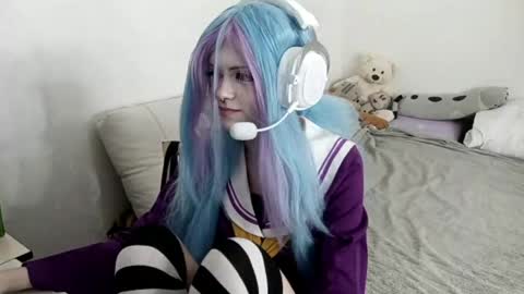 Lina online show from April 2026 03:17:02 PM