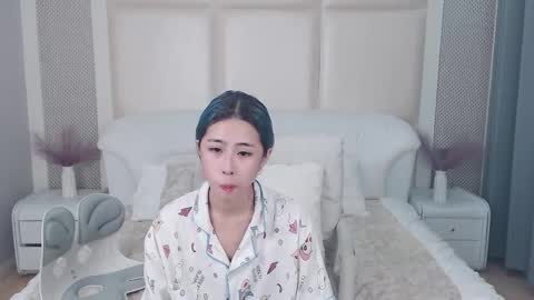 berniceafra online show from September 2025 02:33:01 AM