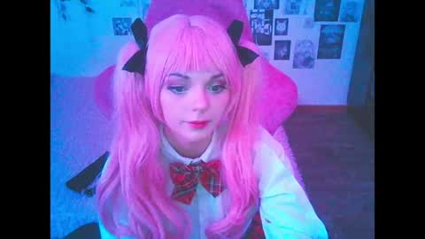 BerrieKitten online show from April 2026 09:54:01 PM