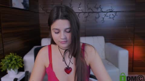Snapshot of berry_alma chatting on January 2025 11:45:02 PM Alma online show from January 2025 11:45:02 PM