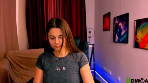 Snapshot of berry_alma chatting on January 2025 08:34:02 PM Alma online show from January 2025 08:34:02 PM