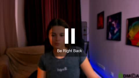 Snapshot of berry_alma chatting on January 2025 03:04:02 AM Alma online show from January 2025 03:04:02 AM
