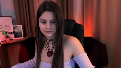 Snapshot of berry_alma chatting on January 2025 11:34:02 PM Alma online show from January 2025 11:34:02 PM