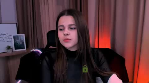 Snapshot of berry_alma chatting on February 2025 08:34:02 PM Alma online show from February 2025 08:34:02 PM