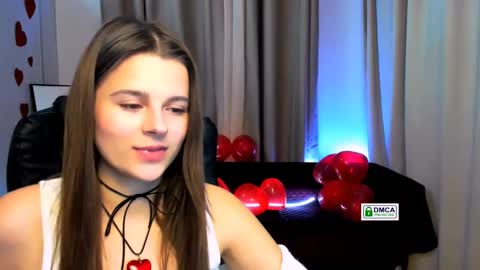 Snapshot of berry_alma chatting on February 2025 12:03:01 AM Alma online show from February 2025 12:03:01 AM