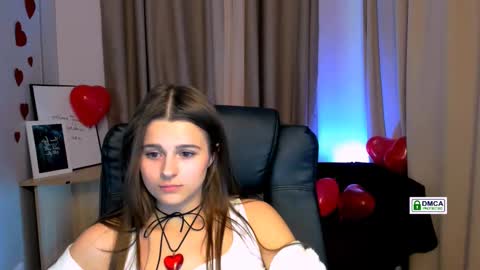 Snapshot of berry_alma chatting on February 2025 03:09:02 AM Alma online show from February 2025 03:09:02 AM
