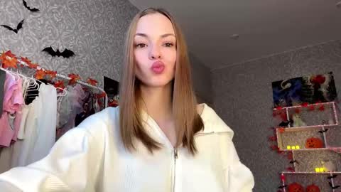 Sofia online show from October 2025 06:35:02 AM