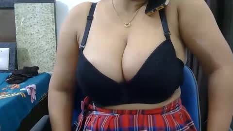 Snapshot of best_fun_here79 chatting on June 2026 12:22:01 PM best_fun_here79 online show from June 2026 12:22:01 PM