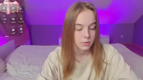 Danny and Kira online show from March 2025 11:44:02 AM