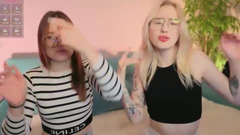 Danny and Kira online show from September 2025 10:15:02 AM