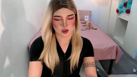 bestgirljulia online show from September 2025 10:30:02 AM
