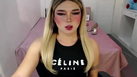 bestgirljulia online show from October 2025 10:18:02 PM