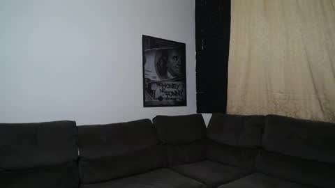 bestmuscle online show from October 2025 03:59:02 AM