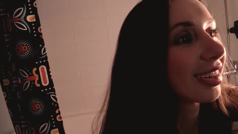 Snapshot of bestzoeyever chatting on February 2025 05:19:02 PM Zo online show from February 2025 05:19:02 PM