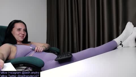 bethanylenz2 online show from March 2026 11:10:01 PM