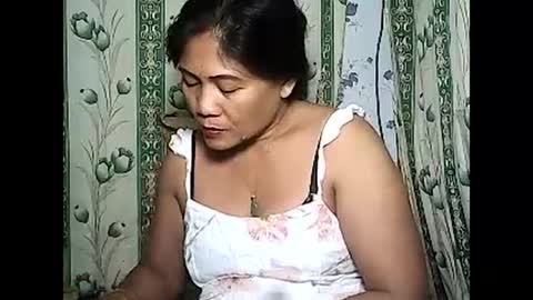 betty_83 online show from December 2024 11:44:02 AM