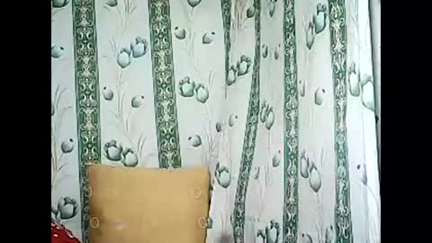 betty_83 online show from February 2025 10:21:02 AM