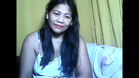 betty_83 online show from October 2025 06:47:02 PM